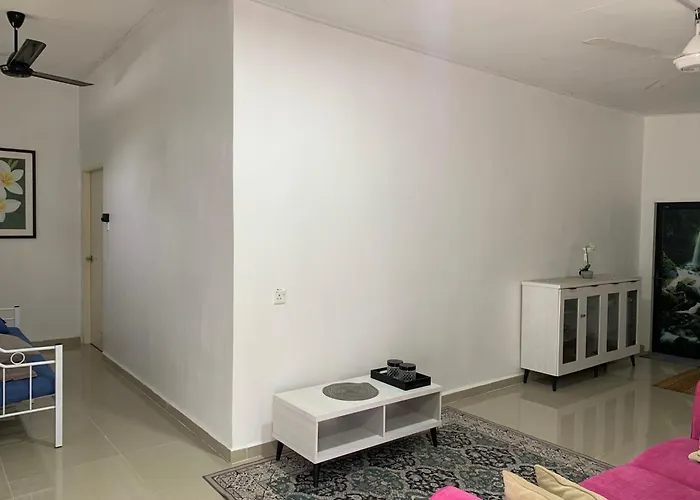 Lala Homestay 1